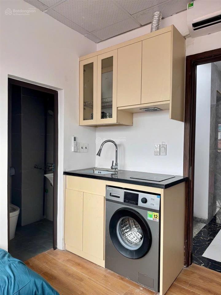 Cho thuê căn hộ đẹp ngõ 359 minh khai  dt 22m2  giá 5 triệu  có máy giặt riêng  có thang máy