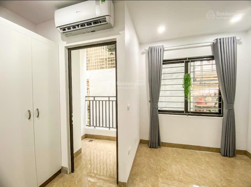 Cho thuê căn hộ đẹp tại 402 mỹ đình  dt 40m2 (1n1k)  full đồ  6,2 triệu  ban công, thang máy