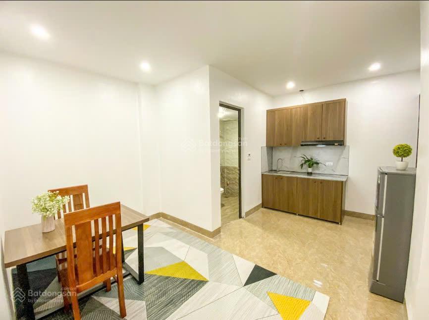 Cho thuê căn hộ đẹp tại 402 mỹ đình  dt 40m2 (1n1k)  full đồ  6,2 triệu  ban công, thang máy