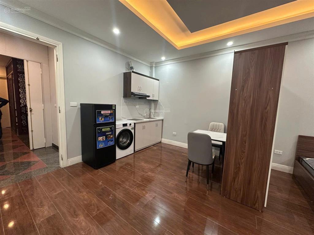 Cho thuê căn hộ đẹp phố linh lang, q. ba đình  dt 36m2  có máy giặt,máy sấy riêng  chỉ 7,5 tr/th