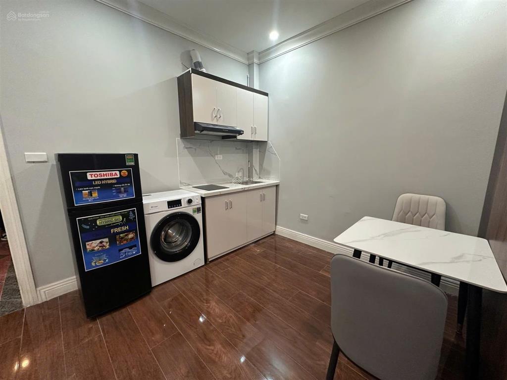 Cho thuê căn hộ đẹp phố linh lang, q. ba đình  dt 36m2  có máy giặt,máy sấy riêng  chỉ 7,5 tr/th