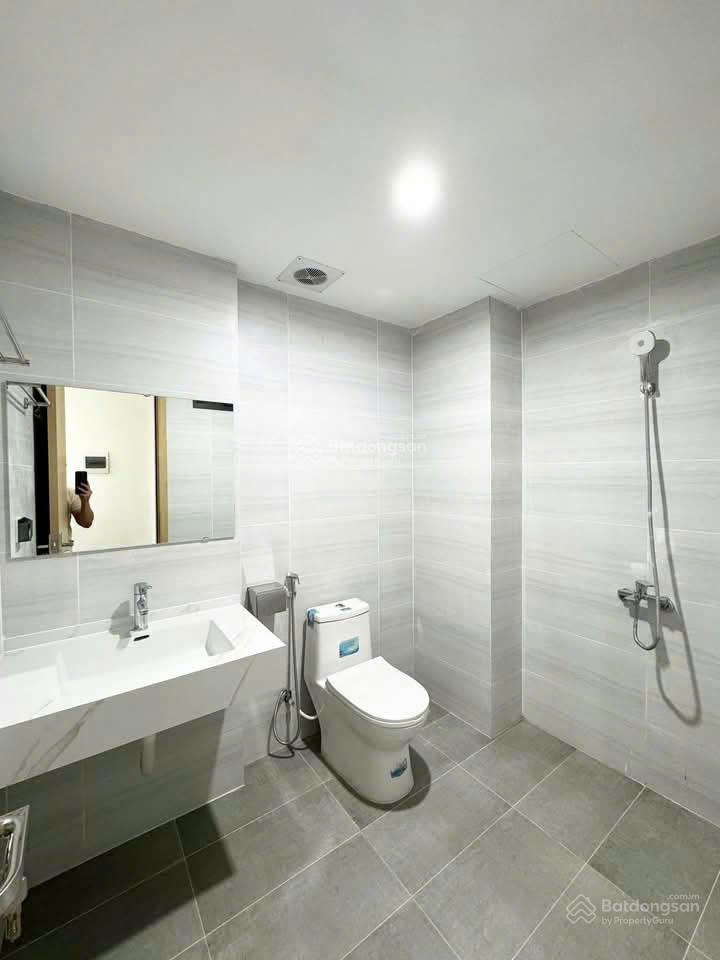 Chính chủ cần cho thuê căn hộ chung cư ct36 xuân la  74m2 (2pn)  view hồ tây  full đồ đẹp
