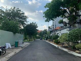 Bán khuôn đất lớn hiếm cách mt trần não 300m đường 16m cực đẹp dt20x29m( 578m2) giá 118 tỷ