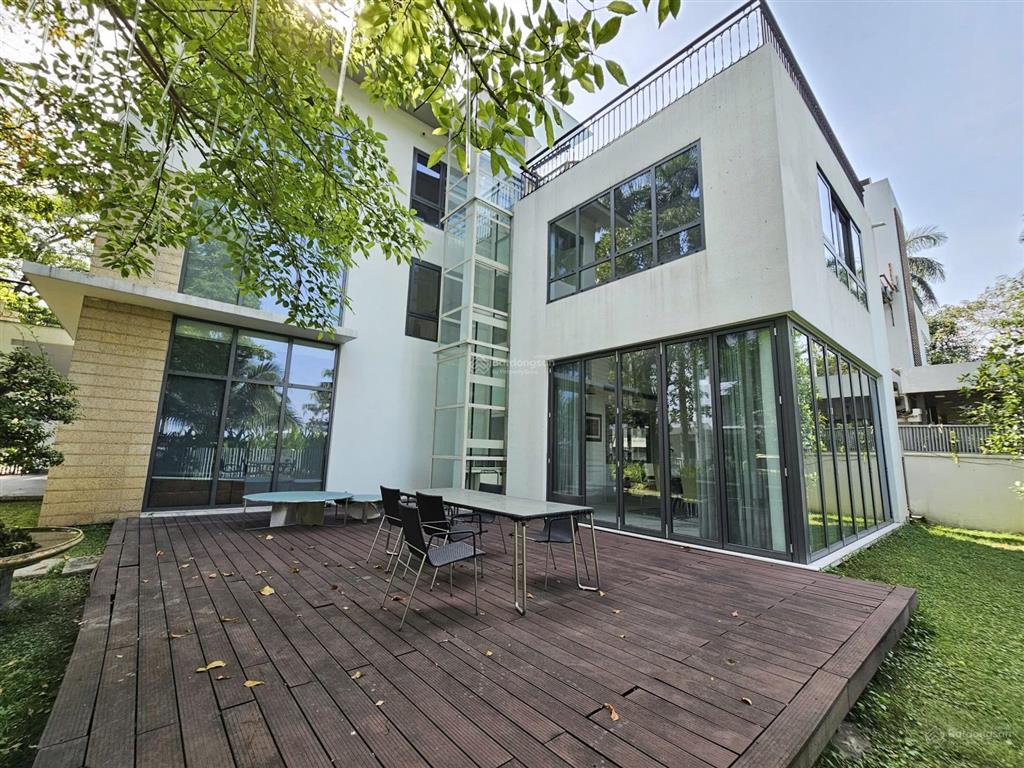 Cho thuê villa nghỉ dưỡng rivera an phú q2 nhà trực diện sông sg 600m2 ,nội thất cao cấp 200tr/th