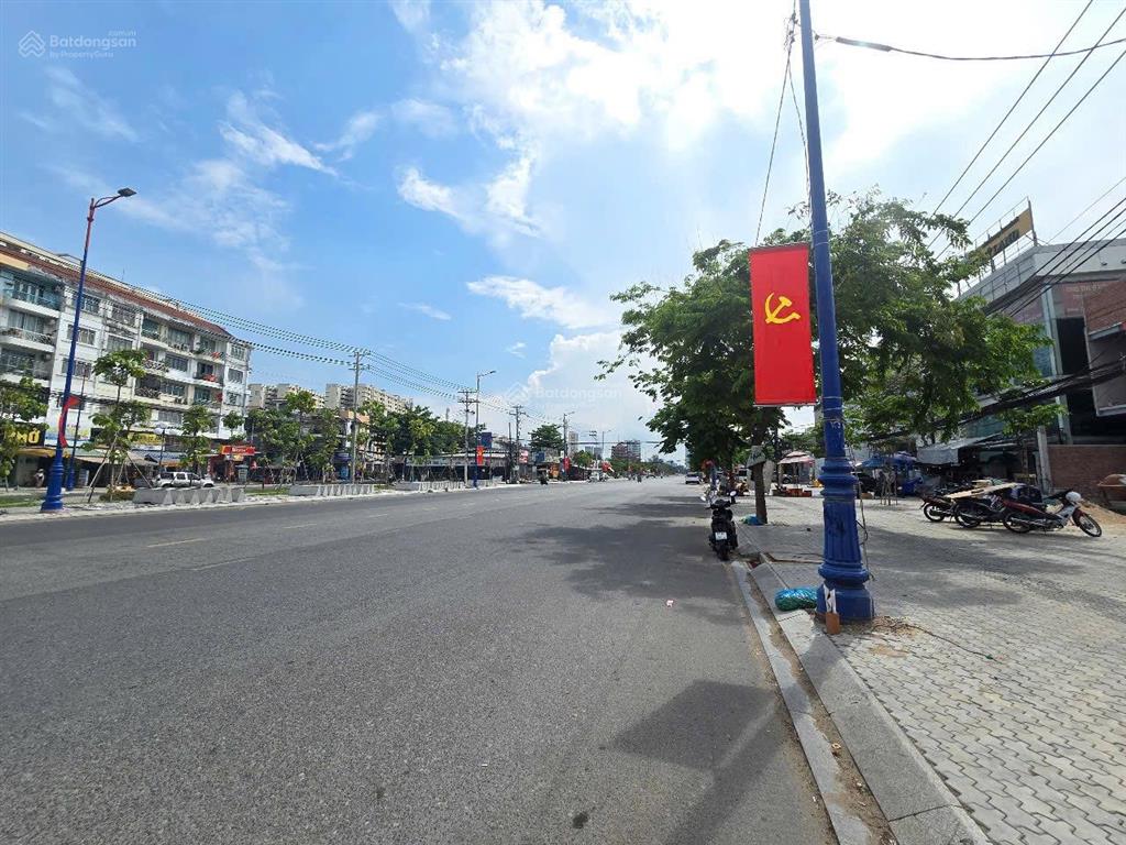 Bán lô đất siêu khan hiếm mt thương hiệu lương định của an khánh q2 10x20m (200m2) 88 tỷ