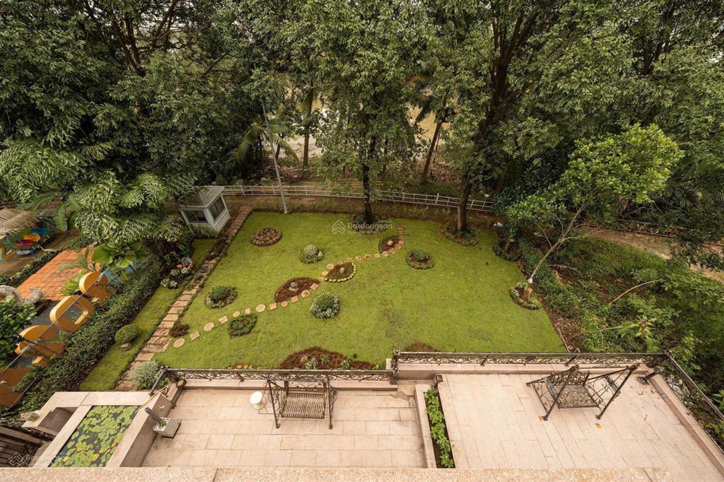 Sở hữu villa 2mt sông thân văn nhiếp, an phú, q2 dt 400m2 nội thất cao cấp 4 tầng 120 tỷ