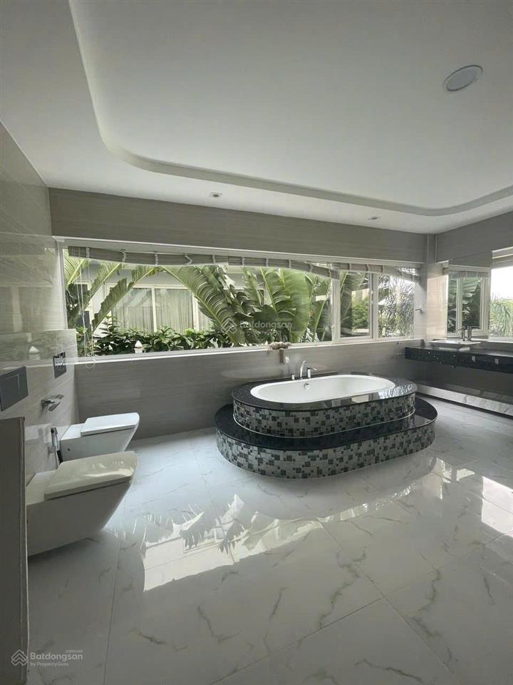 Biệt thự trực diện sông 153/ nguyễn văn hưởng thảo điền dt400m2 3 tầng thiết kế hiện đại 135 tỷ tl