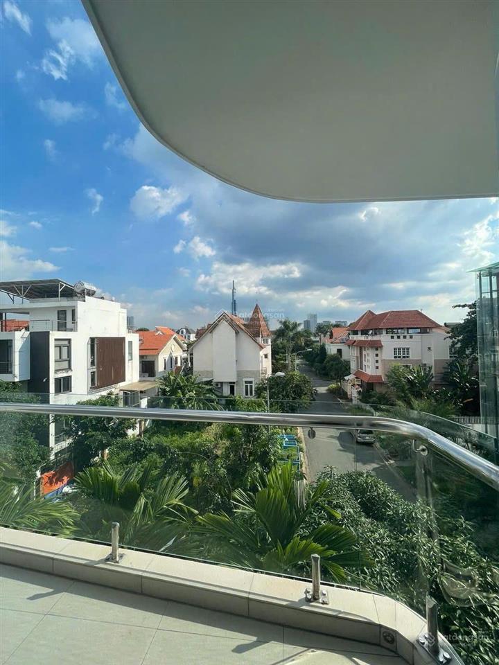 Biệt thự trực diện sông 153/ nguyễn văn hưởng thảo điền dt400m2 3 tầng thiết kế hiện đại 135 tỷ tl