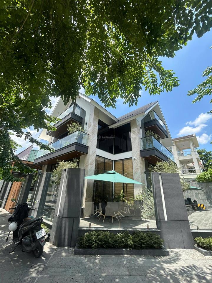 Cho thuê góc 2mt villa đường số 20 ngay song hành khu đô thị an phú an khánh q2 dt400m2  60 tr/th