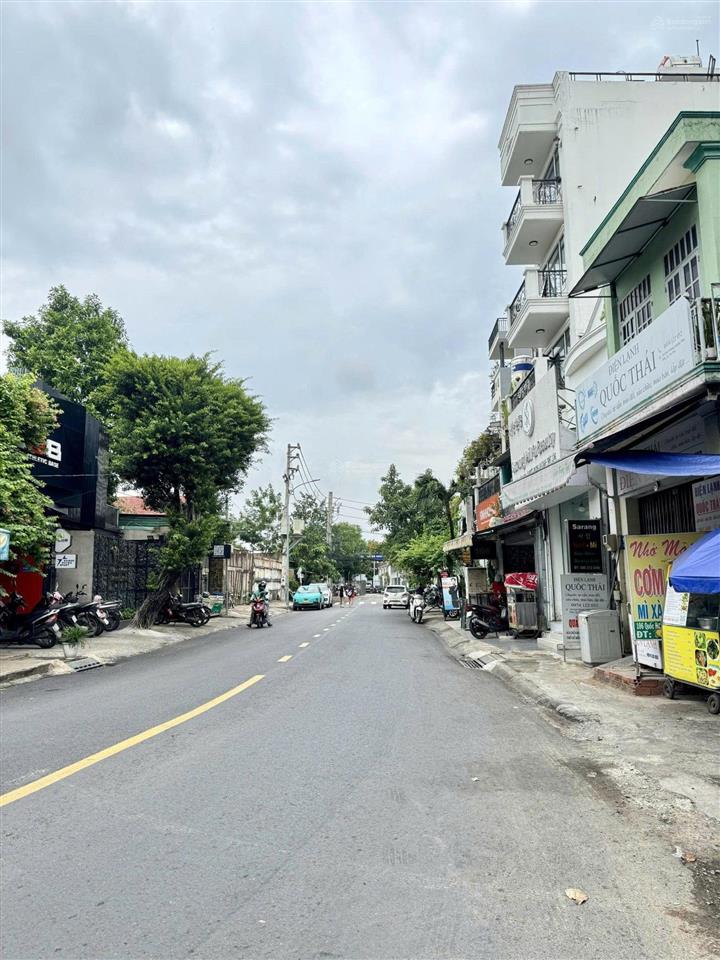 Bán nhà hiếm mt quốc hương, thảo điền đoạn đẹp gần xuân thủy 8,5x13,3 (113,2m2) ctxd hầm 6t 38 tỷ