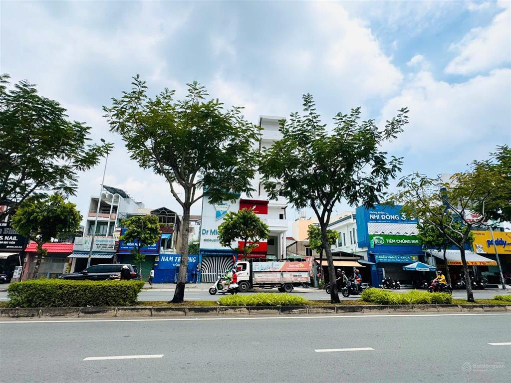 Giảm hơn 10 tỷ bán 2mt trần não liền kề trung tâm hành chính q2, 4x38m 150m2 5 tầng giá 60 tỷ tl