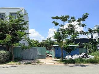 Cần bán khuôn đất 550m2 đối diện công viên thạnh mỹ lợi q2 dt 20x25m giá chỉ 120tr/m2  66 tỷ