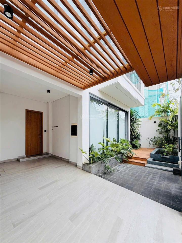 Biệt thự thảo điền ngay nguyễn văn hưởng quận 2 dt 8,5 x 20m(156m2) 4 tầng full nội thất giá 43 tỷ