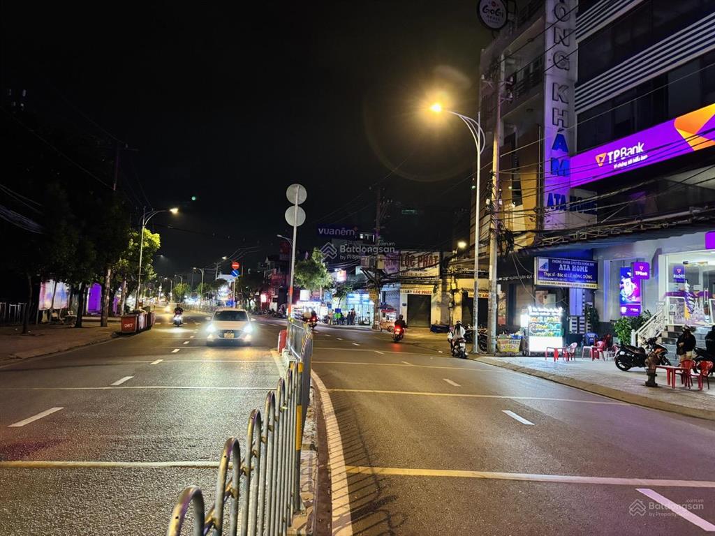 Bán nhà siêu phẩm góc 2mt lê văn quới. 25 tỷ (8 x 16 cn 126,8m2)