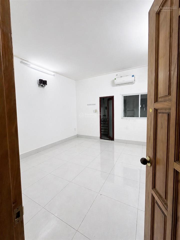 Bán nhà 3 tầng 66m² ngay chợ hiệp bình chỉ nhỉnh 6 tỷ