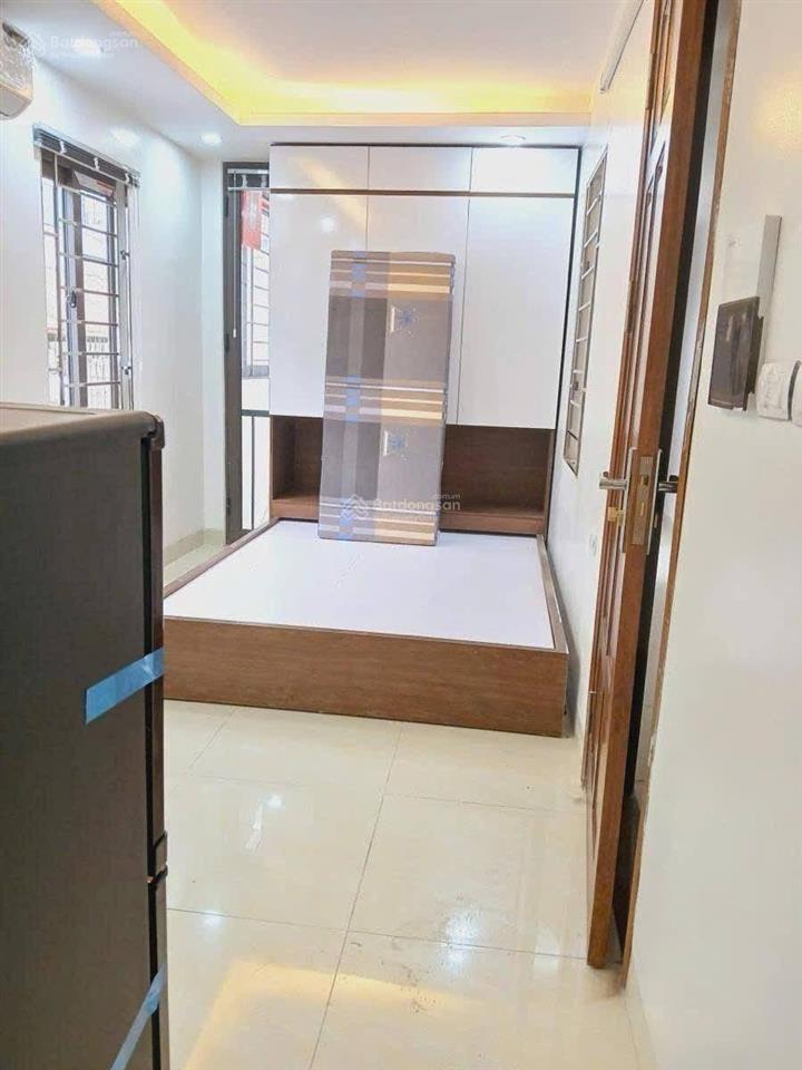 Phố 8/3 phân lô  ô tô dừng đỗ  gà đẻ trứng vàng  20 phòng khép kín  doanh thu 1.5 tỷ/ nă