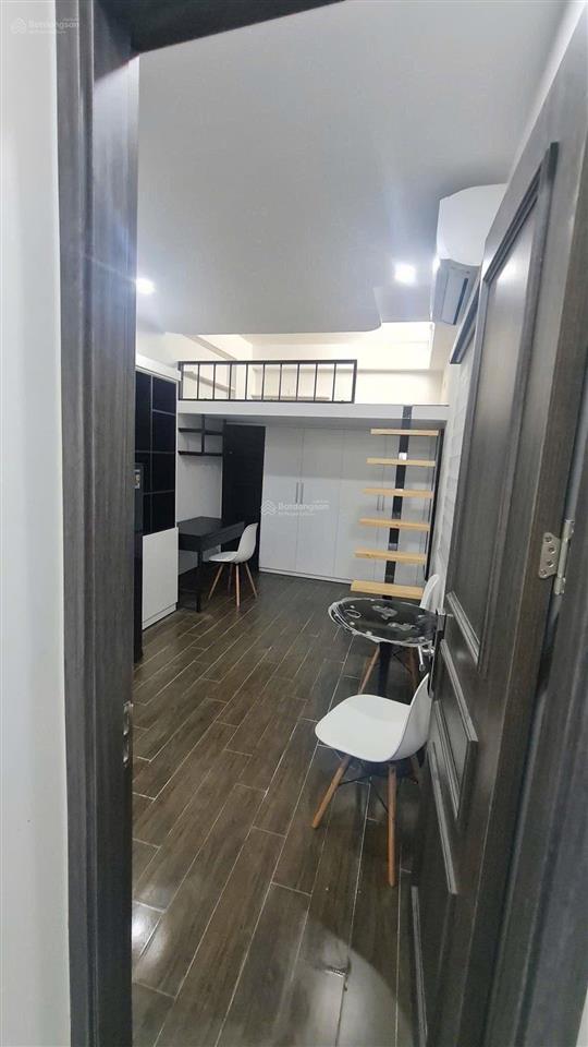 Bán nhà mặt phố đại la 7 tầng thang máy kinh doanh đỉnh vỉa hè rộng  dòng tiền 80tr/tháng