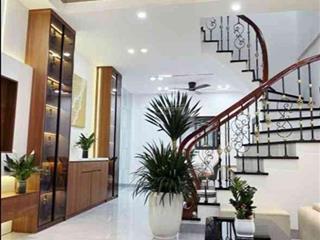 Định công thượng. gần 40m.7,5 t"ỷ.6 tầng.20 m ra ôtô.ko quy hoạch. gần chợ trường.ngõ nông .
