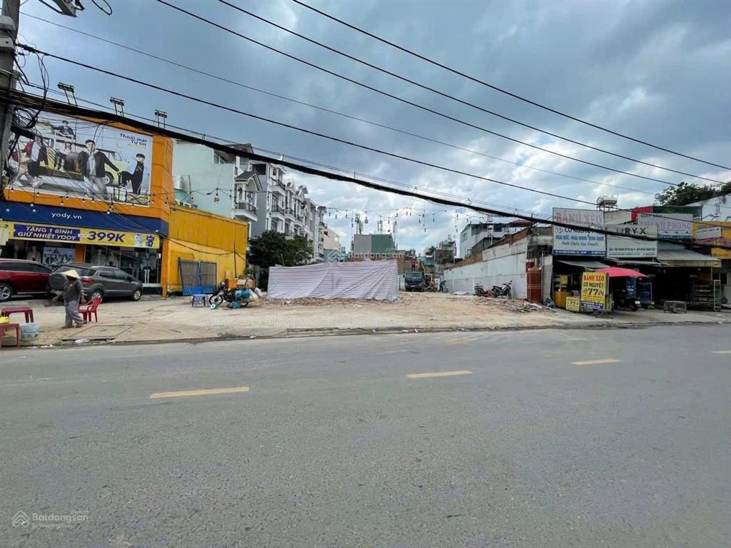 Bán đất lô góc 2 mặt tiền phường 9  dt 6,8x22m  lề 7m tiện xây dựng chdv và phòng trọ, văn phòng