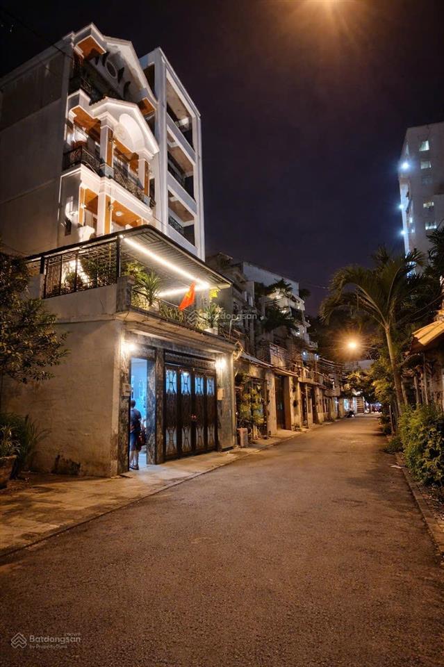 Bán nhà mặt tiền phường 16  kinh doanh buôn bán hoặc cho thuê giá cao  cầu thang máy  đúc 6 tầng