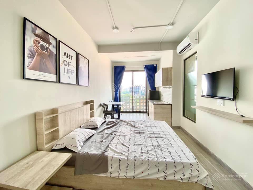Căn hộ cao cấp cho thuê bờ kè hoàng sa, 5' đi cv lê thị riêng, quận tân bình