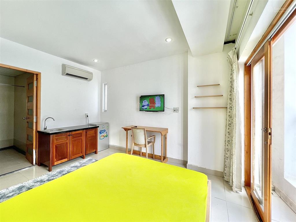Phòng cho thuê full tiện nghi, thoáng mát gần chợ nguyễn văn chỗi, nhà thờ ba chuông