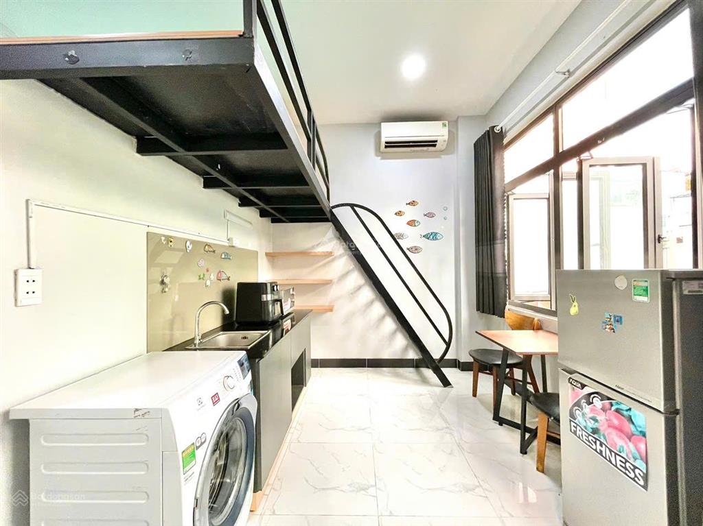Gác lửng full nội thất cao cấp phố ẩm thực phan xích long đối diện bv hoàn mỹ