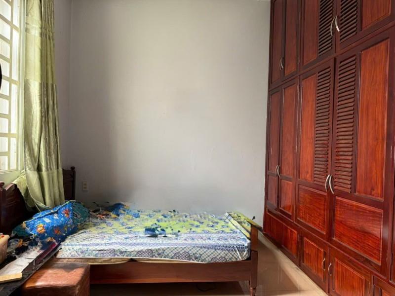 Bán nhà trong ngõ đường số 8, Linh Trung, Thủ Đức, TP HCM - Diện tích 194m2, cấp 4. Giá