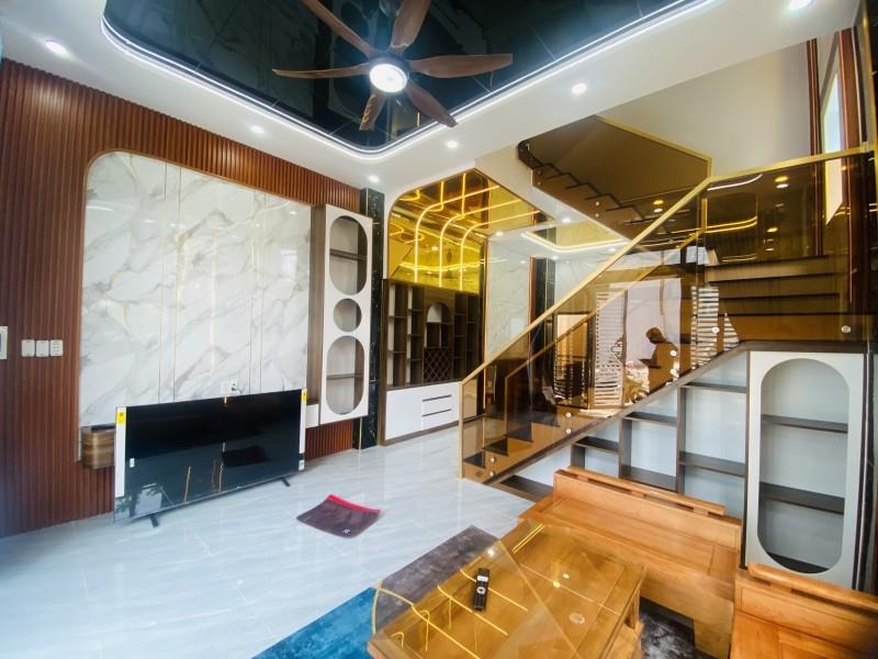 Bán nhà 4 tầng, Tỉnh lộ 43, Phường Bình Chiểu, Thủ Đức, TP HCM. DT 74 m2, SH. Giá 5,9 tỷ