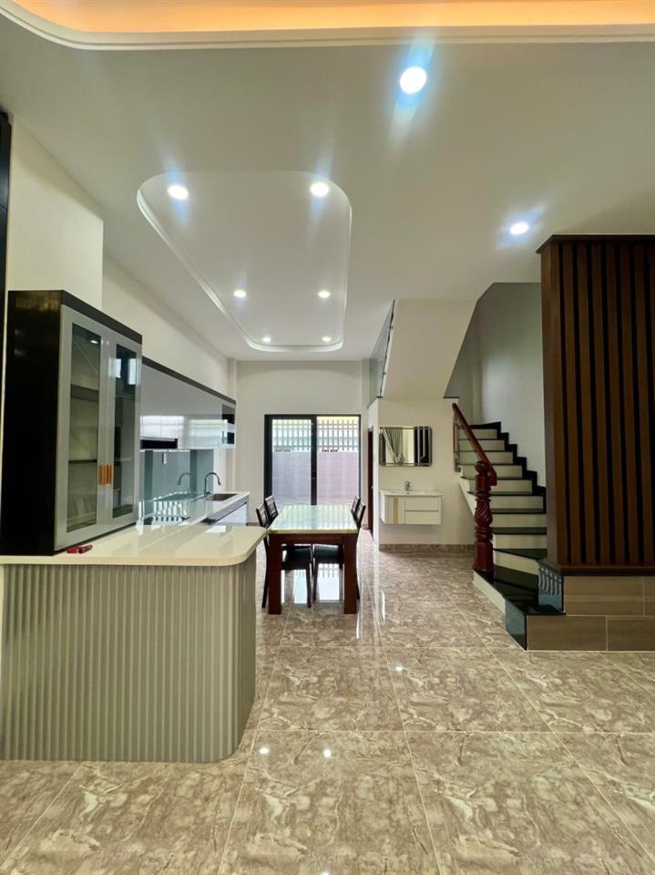 Bán nhà đường số 160, Tăng Nhơn Phú A, Q9, Thủ Đức, TP HCM. DT 75m2, 3 tầng, SH. Giá  6.7