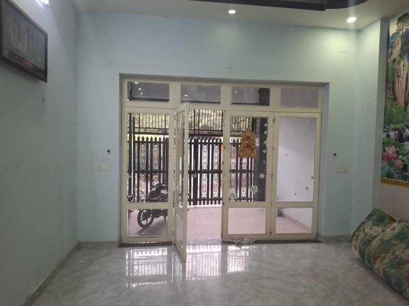 Bán nhà 96m2  đường Gò Cát, Phú Hữu, Q9, Thủ Đức, TP HCM, 3 tầng, sổ hồng. Giá 6,45 tỷ.