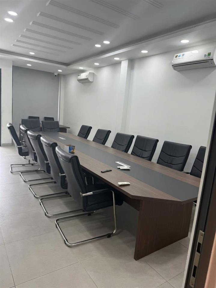 Bán nhà  đường Số 11, Trường Thọ, Thủ Đức, TP HCM. DT 112m2, 5 tầng, SHR. Giá 12,7 tỷ.