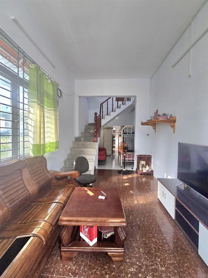 Bán nhà đường Lý Tế Xuyên, Linh Đông, Thủ Đức, TP HCM. DT 114m2, 2 tầng, giá 6.95  tỷ.