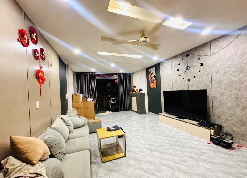 Bán nhà 90m2, 2 tầng, Tỉnh Lộ 43, Tam Bình, Thủ Đức, TP HCM, SHR. Giá 5.68 tỷ,