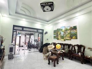 Bán biệt thự mini, DT 200m2,  đường số 11, Linh Trung, Thủ Đức, TP HCM,  sổ hồng riêng.