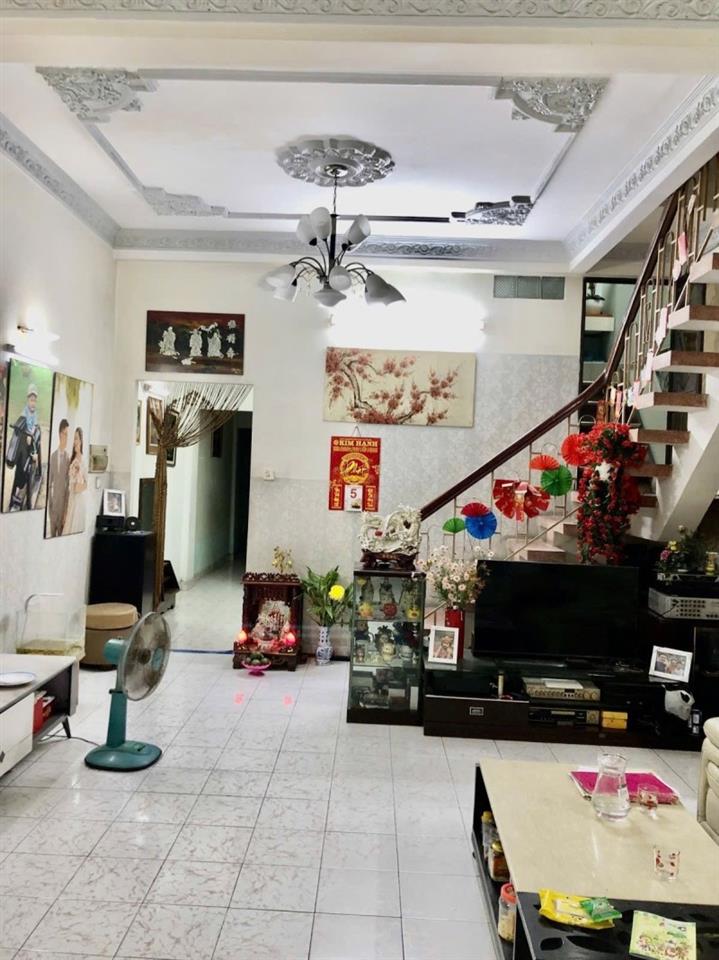 Bán nhà 3 tầng, 110m2, đường Nguyễn Văn Bá, Trường Thọ, Thủ Đức, TP HCM, SHR. Giá 9.48 tỷ.