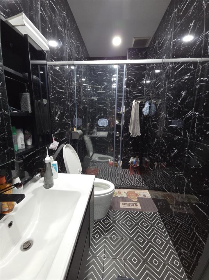 Bán nhà mặt phố đường Số 2, Phước Bình,Thủ Đức, TP HCM. DT 102m2, 4 tầng, giá 10.28 tỷ,