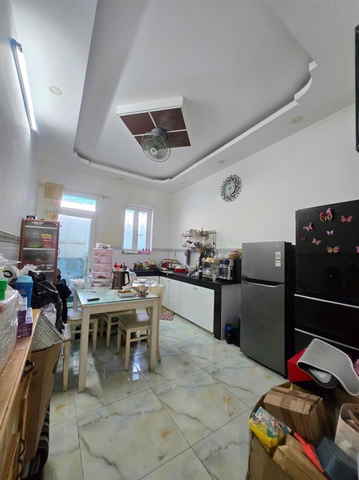 Bán nhà 3 tầng, 58m2, đường số 18, Hiệp Bình Chánh, Thủ Đức, TP HCM. Giá 6.68 tỷ.