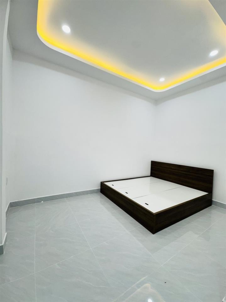 Bán nhà đường Số 4, Tam Bình, Thủ Đức, TP HCM. DT 76m2. Giá chỉ 4,18 tỷ, sổ hồng riêng.