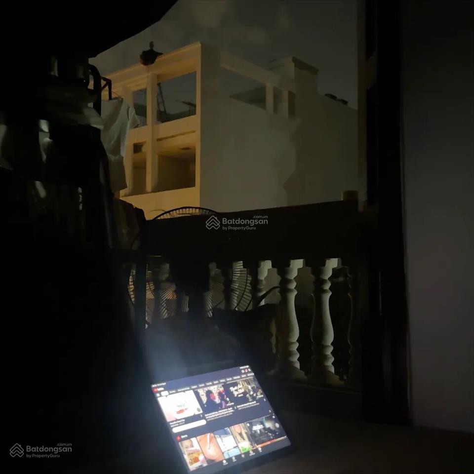 Pass phòng studio xinh xắn ở liền