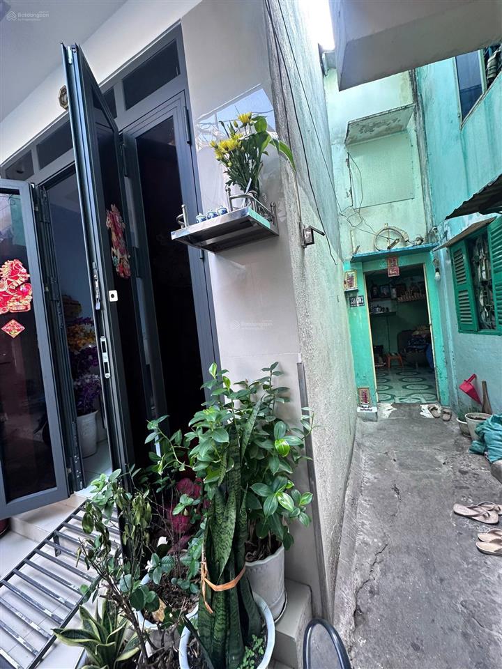 Nhà mới 5 phòng cho thuê  tùng thiện vương  q8  56.6m2 nở hậu  cần bán đi nước ngoài
