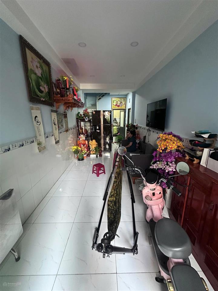 Nhà mới 5 phòng cho thuê  tùng thiện vương  q8  56.6m2 nở hậu  cần bán đi nước ngoài