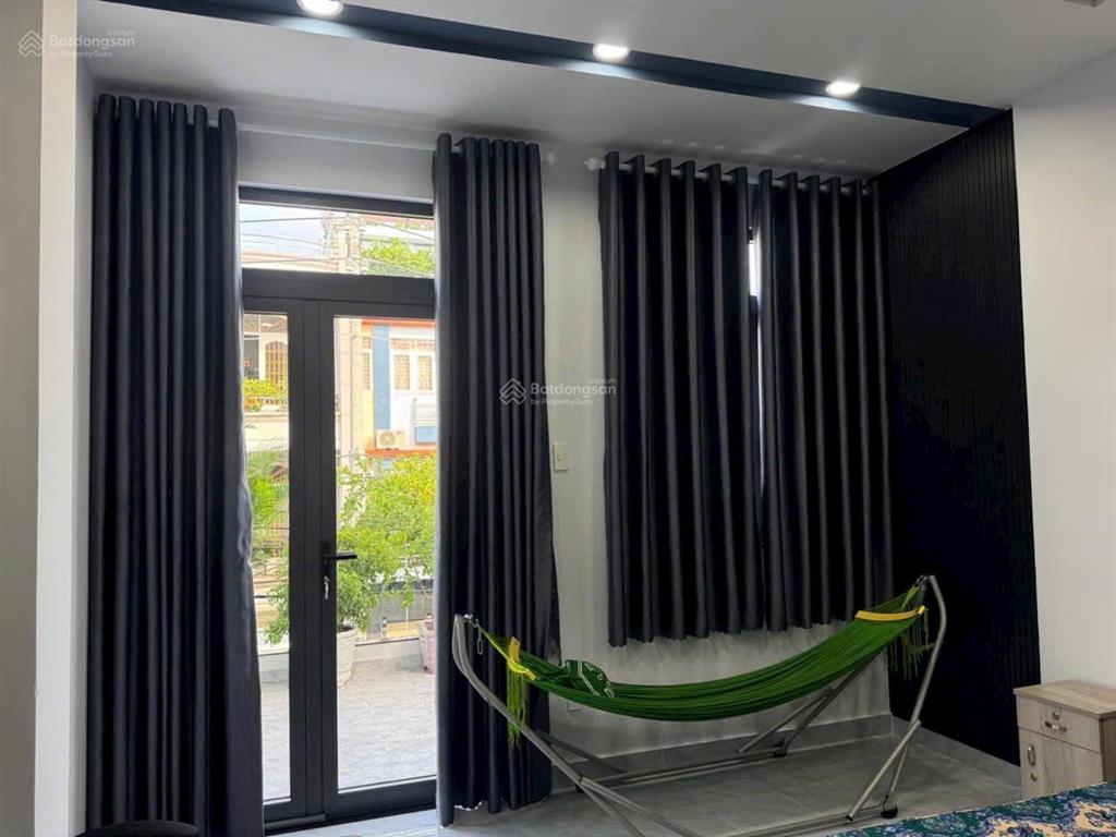 Đi nước ngoài cần bán gấp nhà mặt tiền  bình hưng hòa a  4 lầu  6 phòng  full nội thất