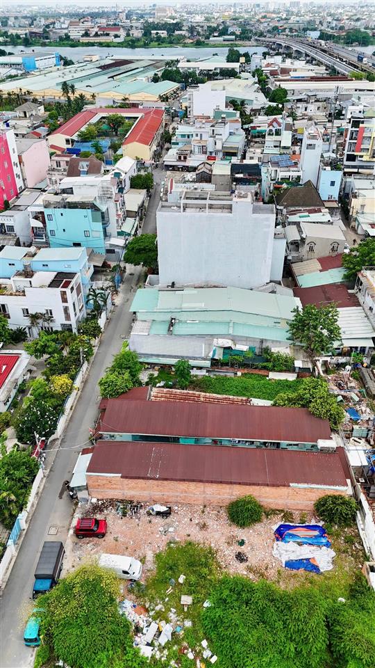 Chủ ngộp giảm 2 tỷ cần ra gấp 356,6m ql13 cũ  hiệp bình phước  thủ đức  200 thổ cư  18 nhà trọ