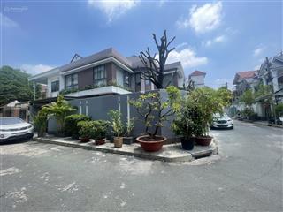 Biệt thự khu biệt lập trần não view landmark 81 đẳng cấp& sang trọng