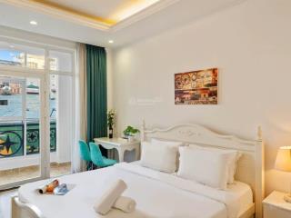 Cho thuê studio ban công quận 1, full nội thất gần chợ bến thành