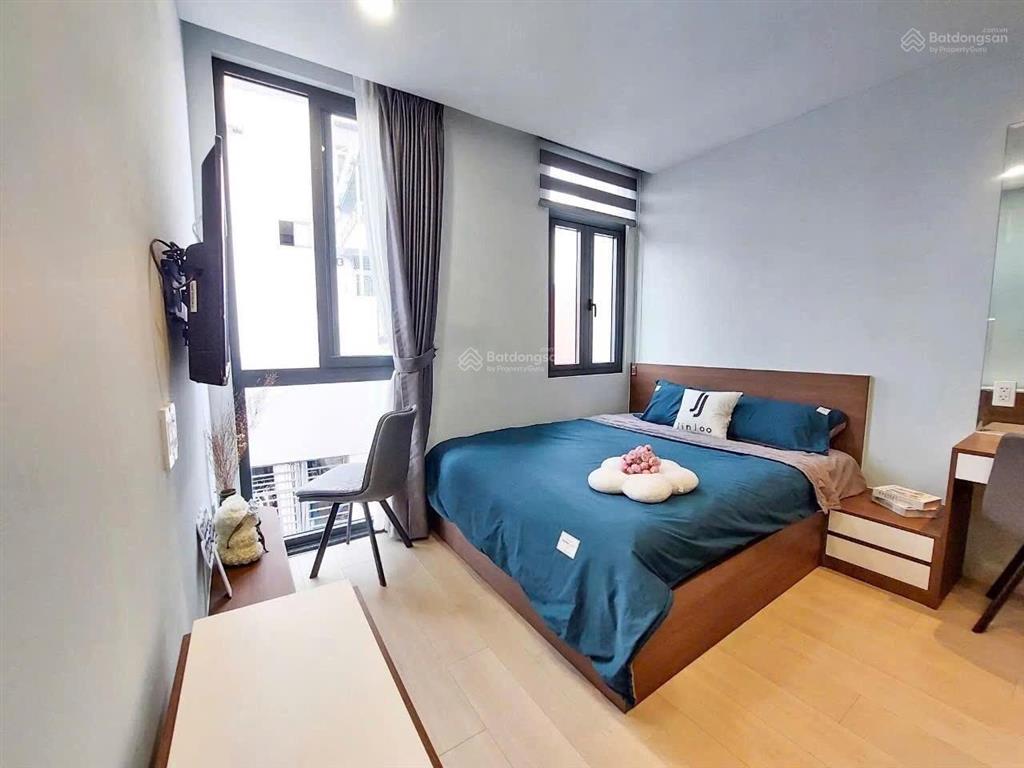 Cho thuê studio trung tâm quận 1  máy giặt riêng, full nội thất, cửa sổ lớn