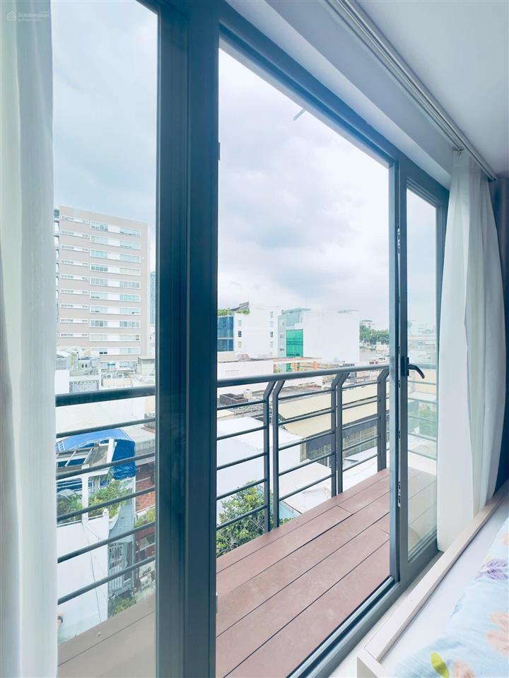 Cho thuê căn hộ 1pn trung tâm quận 1 gần chợ bến thành, full nội thất, ban công