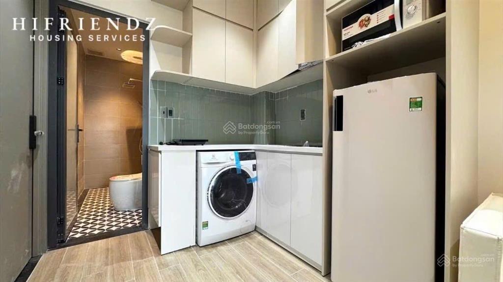 Căn hộ 1 phòng ngủ cho thuê ngay nguyễn trãi quận 5, thang máy nhà mới 100%  ban công