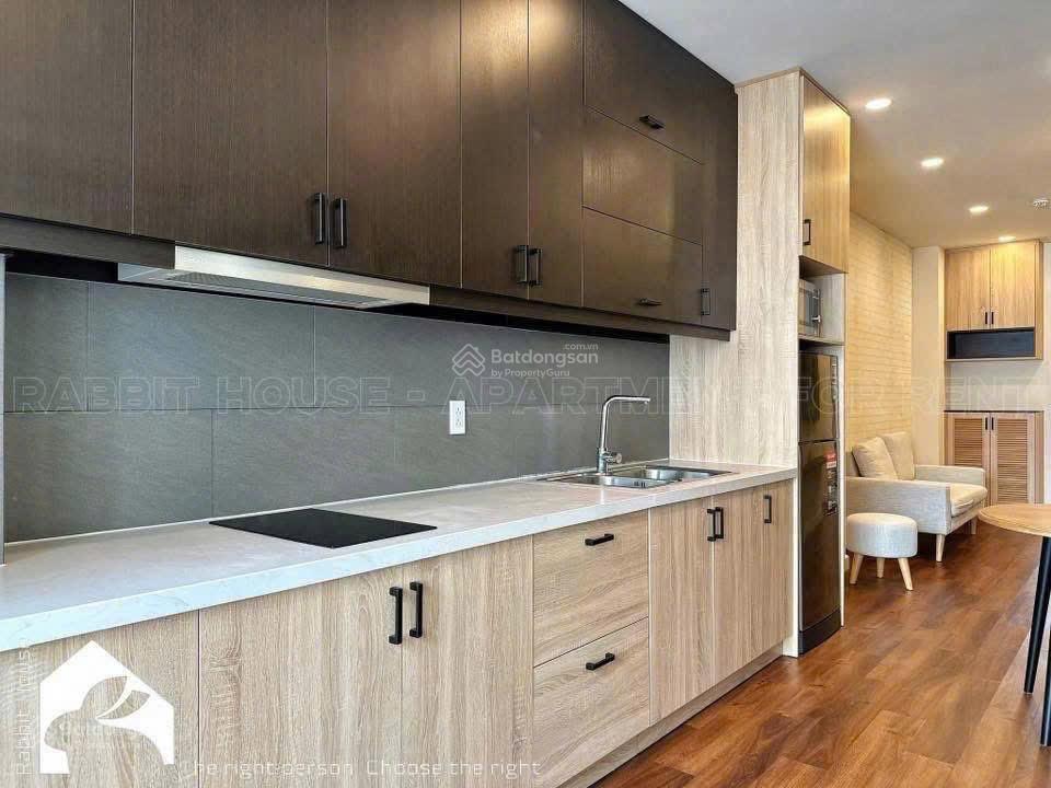 Cho thuê căn hộ 1 phòng ngủ quận 3, ngay kỳ đồng, full nội thất ban công máy giặt riêng, bảo vệ